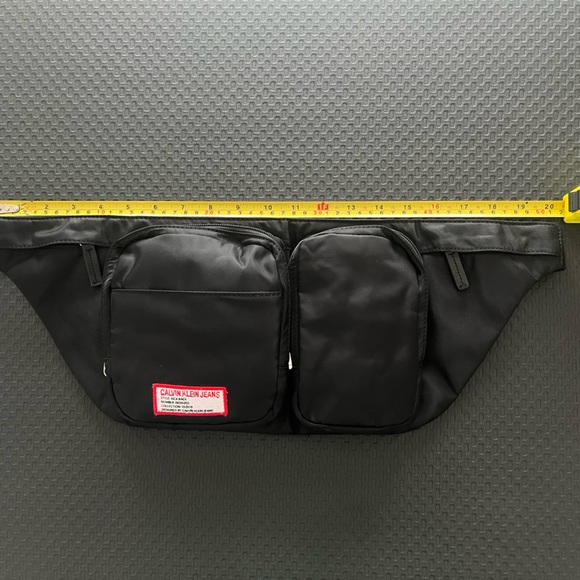 Calvin Klein Jeans Waist Bag - Picture 2 of 6